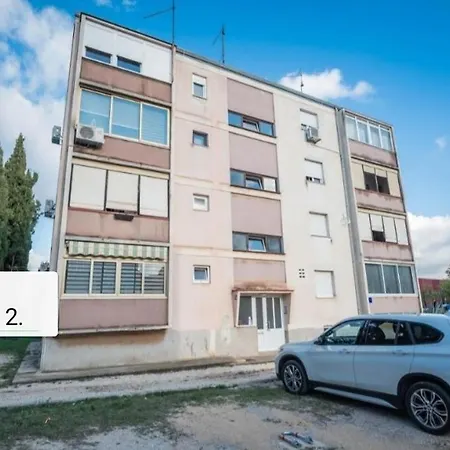 Mary & Private Free Parking * Rovinj